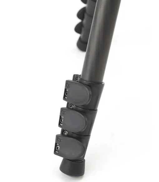 ET-1204 + E-10 Carbon Fibre Tripod with Head